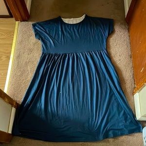 Navy blue Pink Daisy midi dress